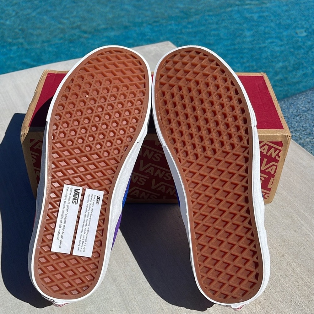 Vans Pride Patchwork Classics Low-Top New In Box. Size 9 - Picture 13 of 16
